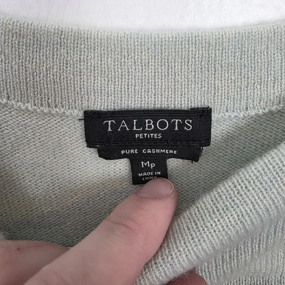 Talbots Pale Green 100% Cashmere 3/4 Sleeve Quiet Luxury Soft Sweater Size M Pet
